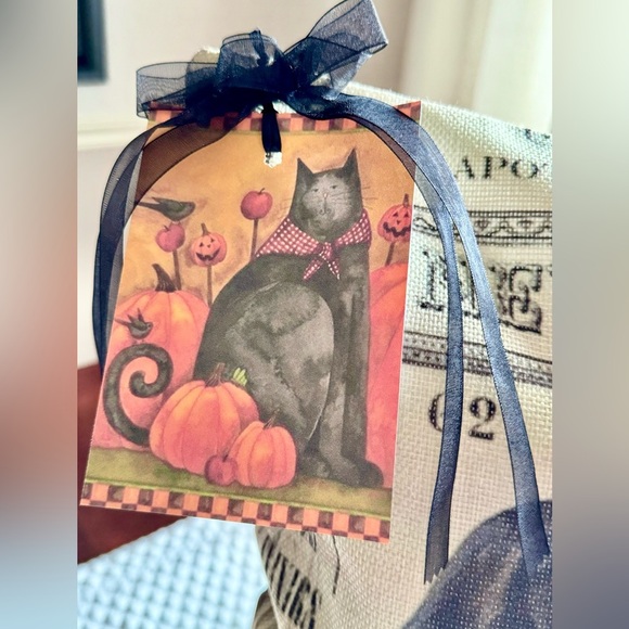 New Rustic Halloween Crow Raven Pumpkin Lantern Decorative Toss Pillow 17” x 17” - Picture 2 of 12